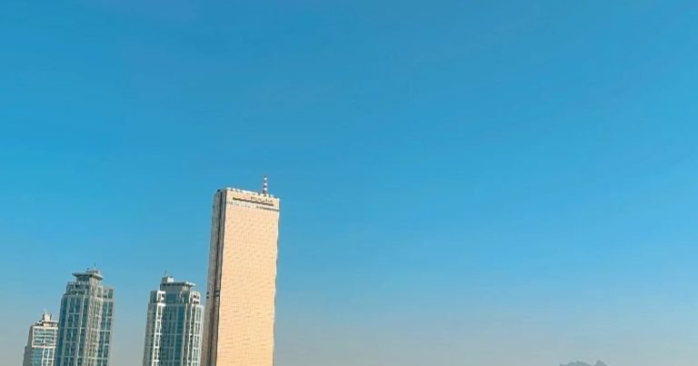 Seoul Yeouido skyline and Han River for a Korea travel mistakes guide